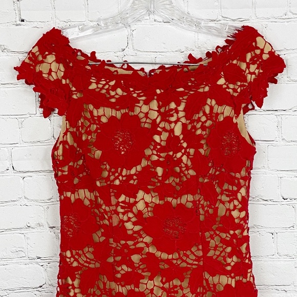 Betsy & Adam Red Lace Formal Dress, SIZE 2 - Picture 4 of 8
